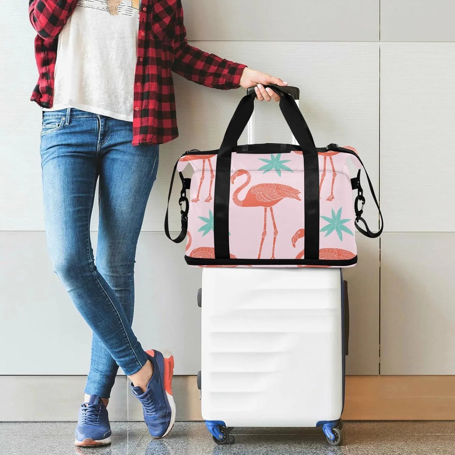 SUABO Travel Duffel Bag, Tropical Flamingos Sports Tote Gym Bag for Travel, Shoulder Weekender Overnight Bag for Women Men