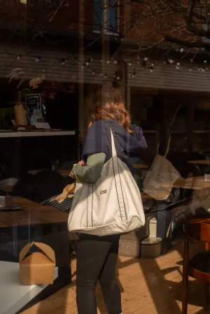 The Court Tote