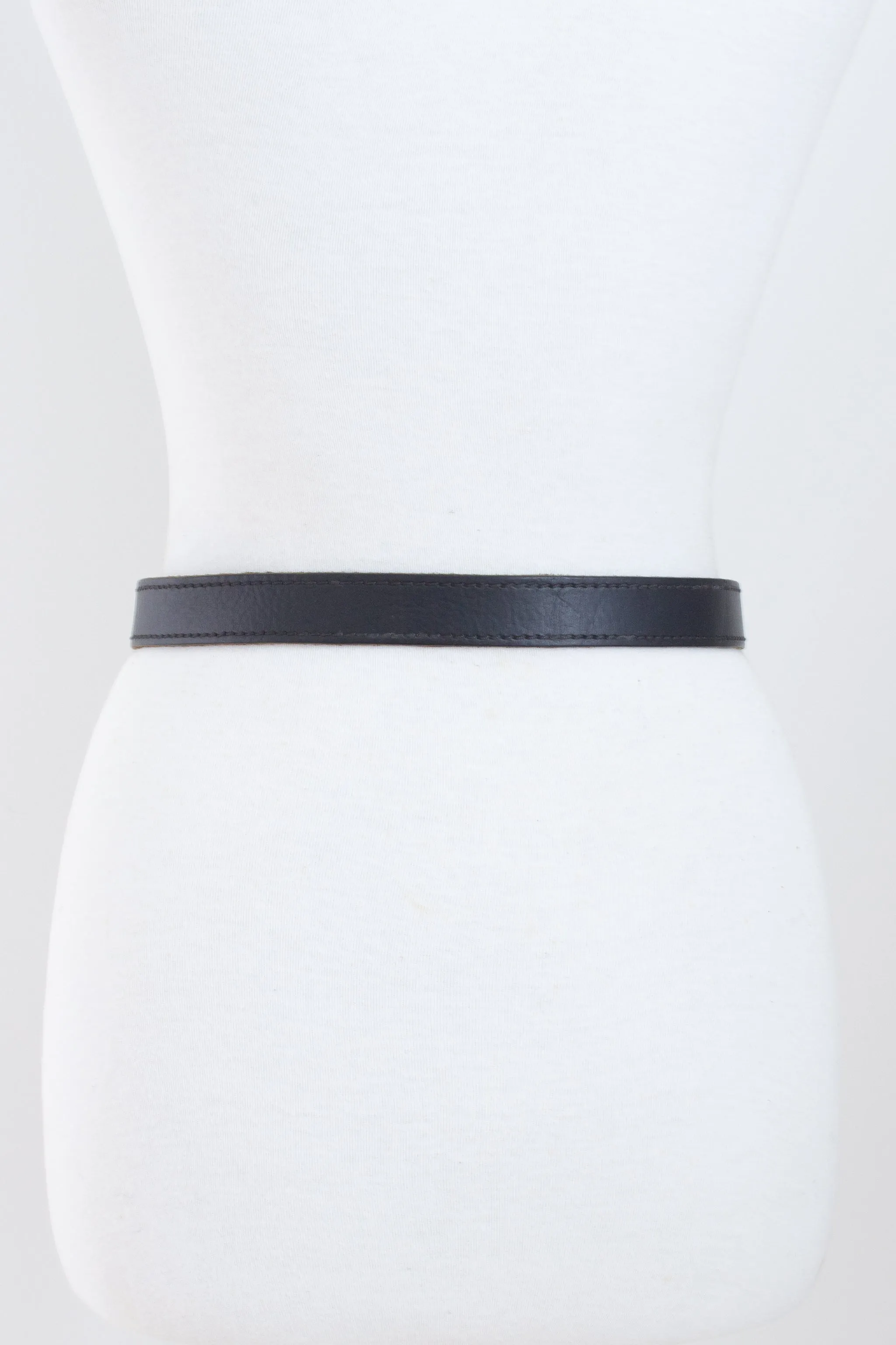 Thin Black Leather Belt with Silver Buckle - Size 28"-32" / M