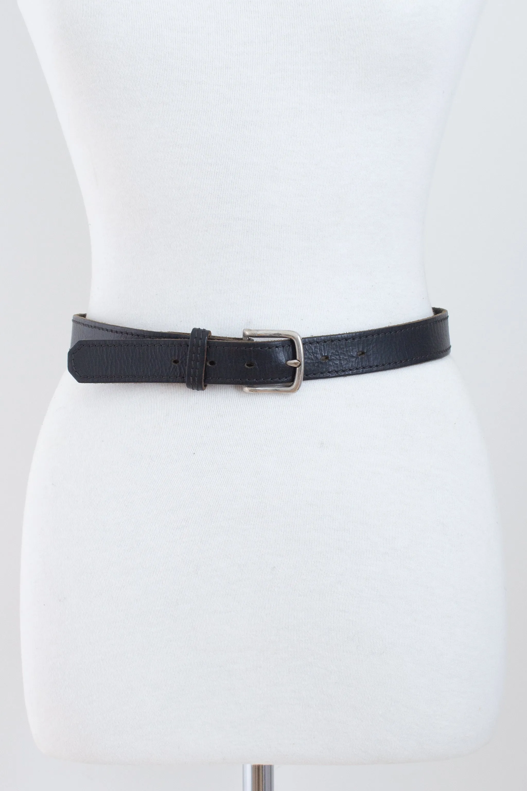 Thin Black Leather Belt with Silver Buckle - Size 28"-32" / M