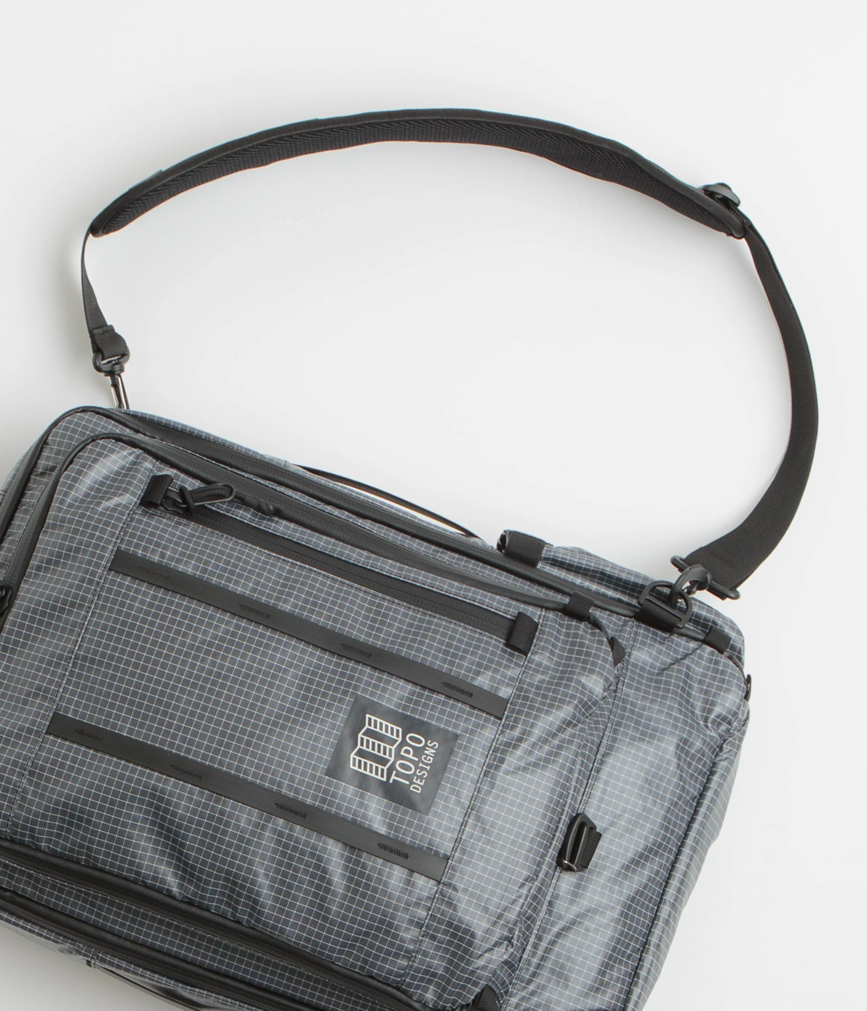 Topo Designs Apex 30L Travel Bag - Black