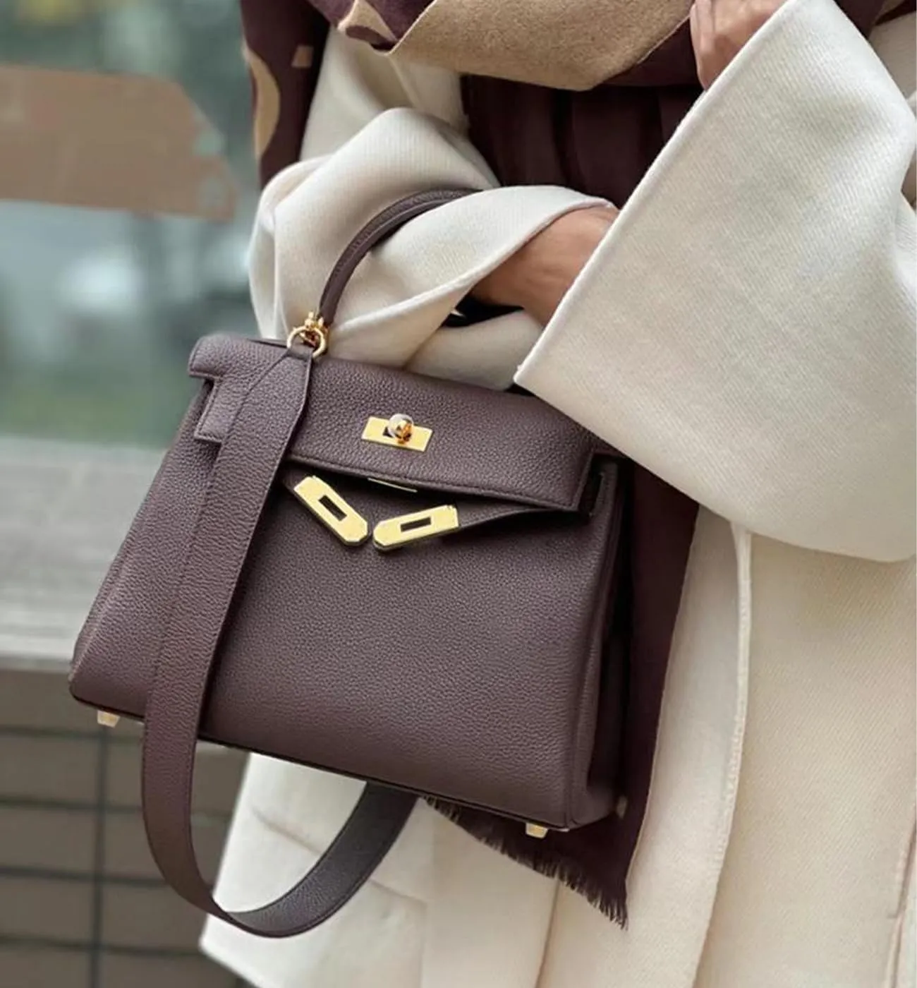 Tote Bag for Women, Genuine Leather Top Handle Handbag, Fashion Vintage Shoulder Bag, Crossbody, With 2 strap.