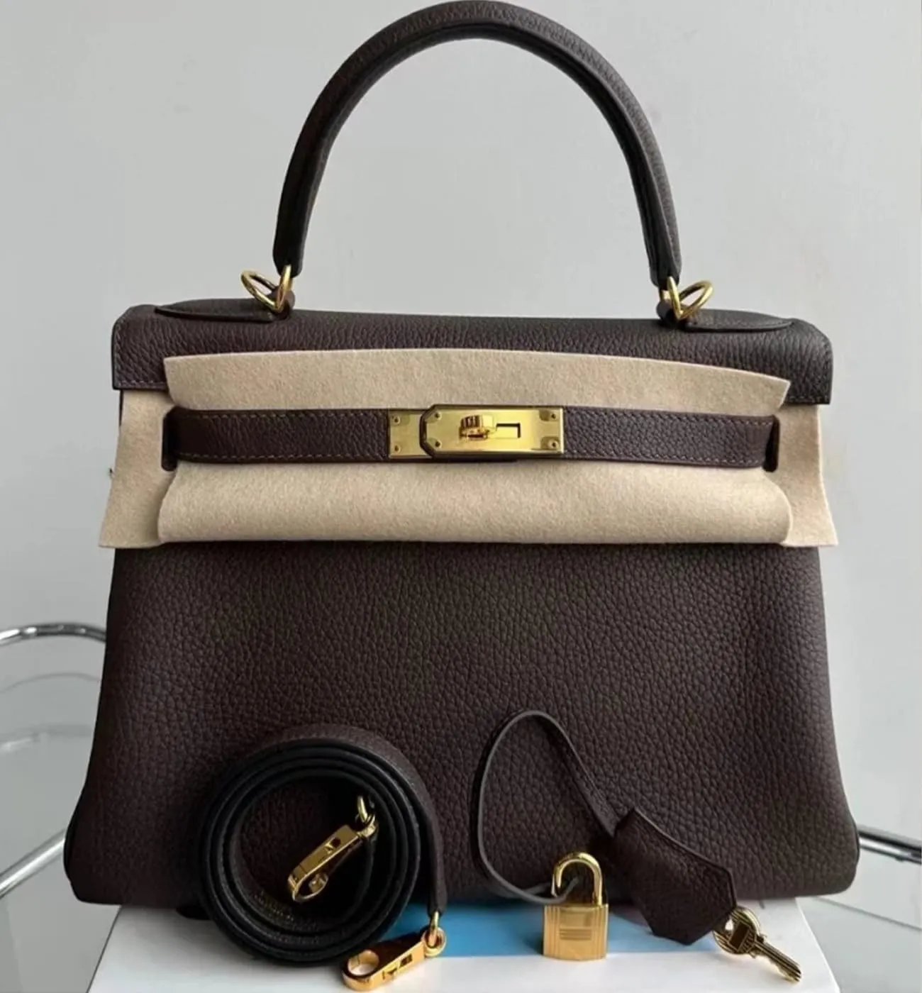 Tote Bag for Women, Genuine Leather Top Handle Handbag, Fashion Vintage Shoulder Bag, Crossbody, With 2 strap.