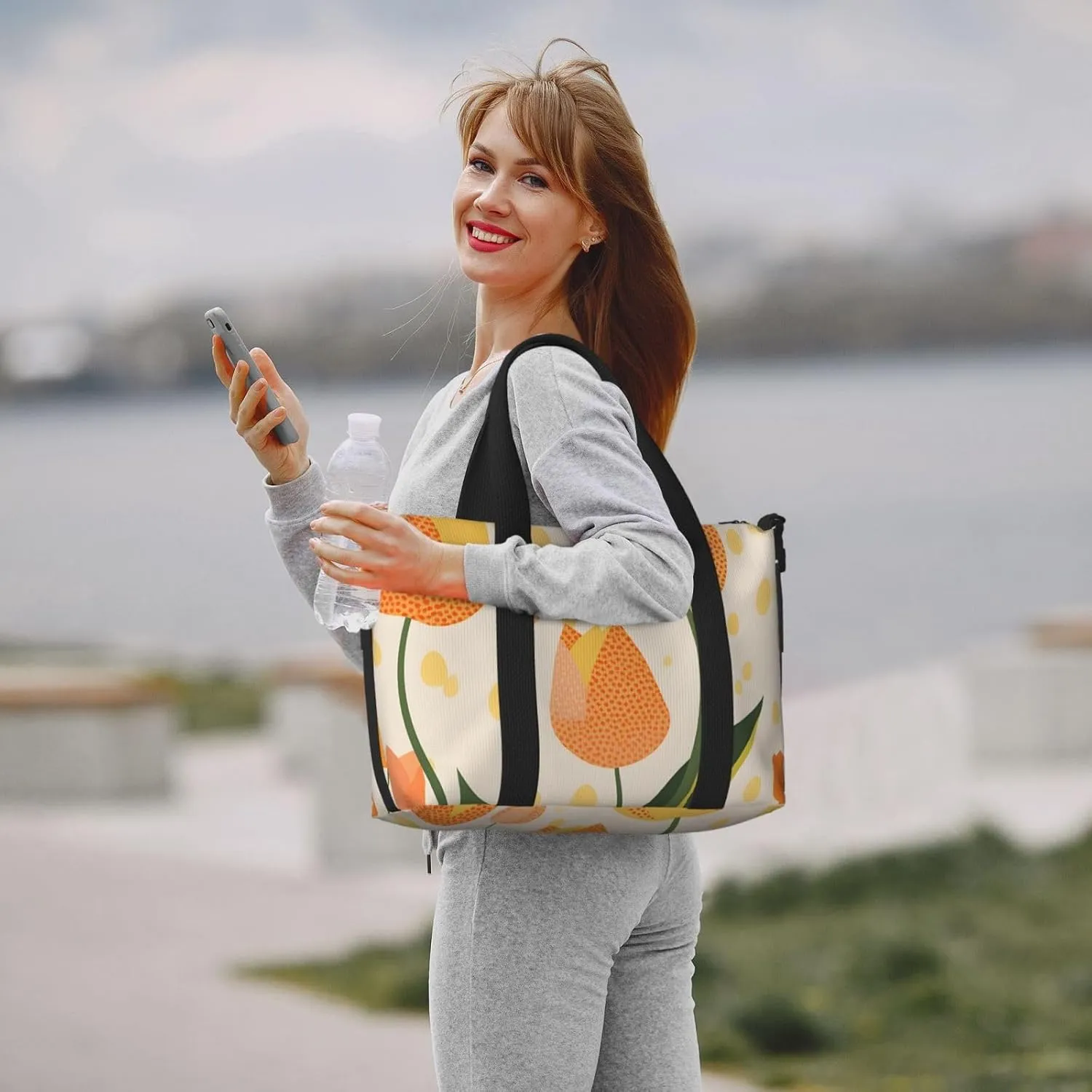 Travel Duffle Bag Flower Tulip Leaves Weekender Overnight Bags Luggage Bag for Women Men Waterproof Sports Gym Bag Hand Bag with Shoulder Strap