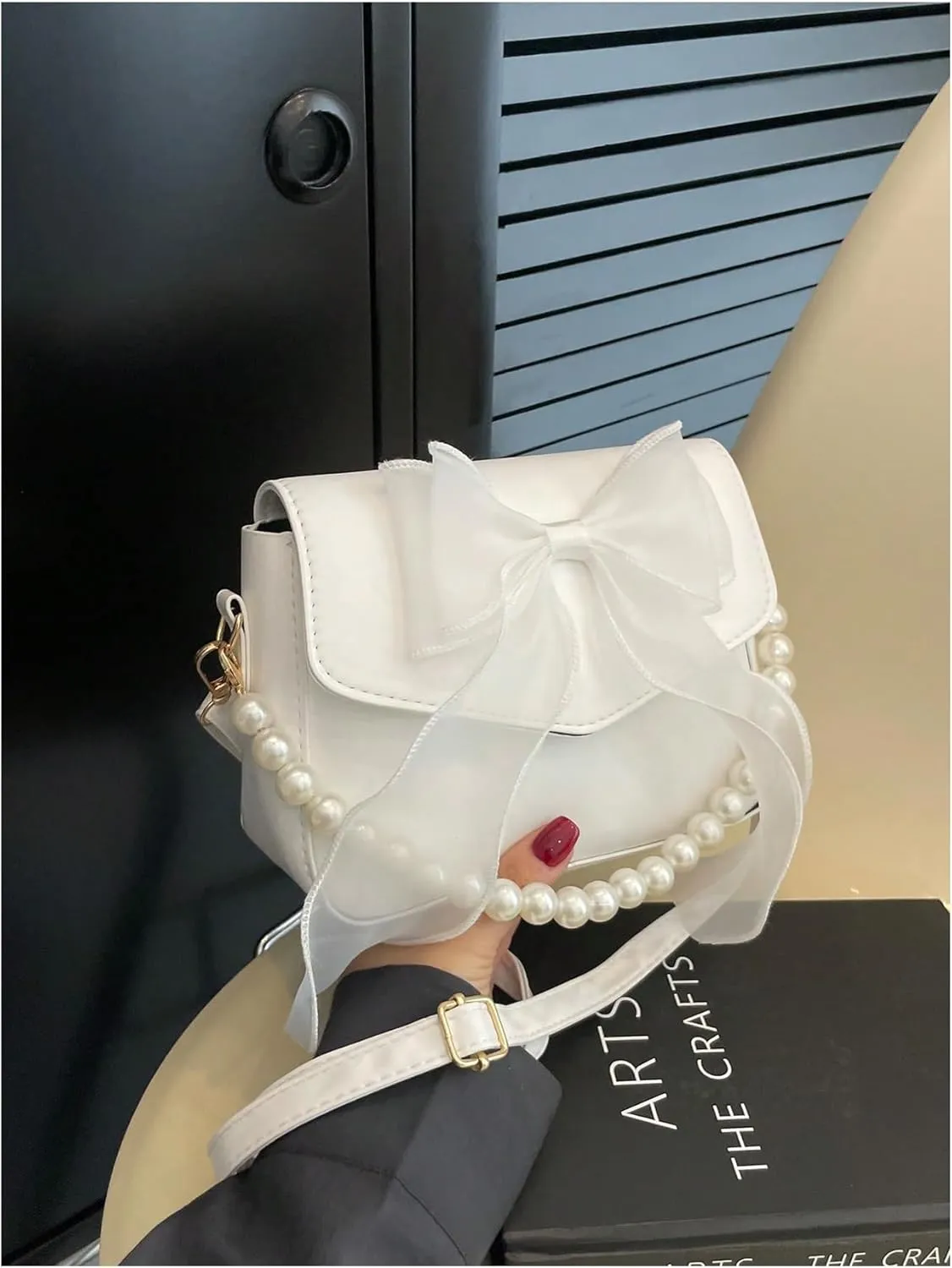 Verdusa Women's Pearl Decor Shoulder Handbags Y2K Top Handle Underarm Bag
