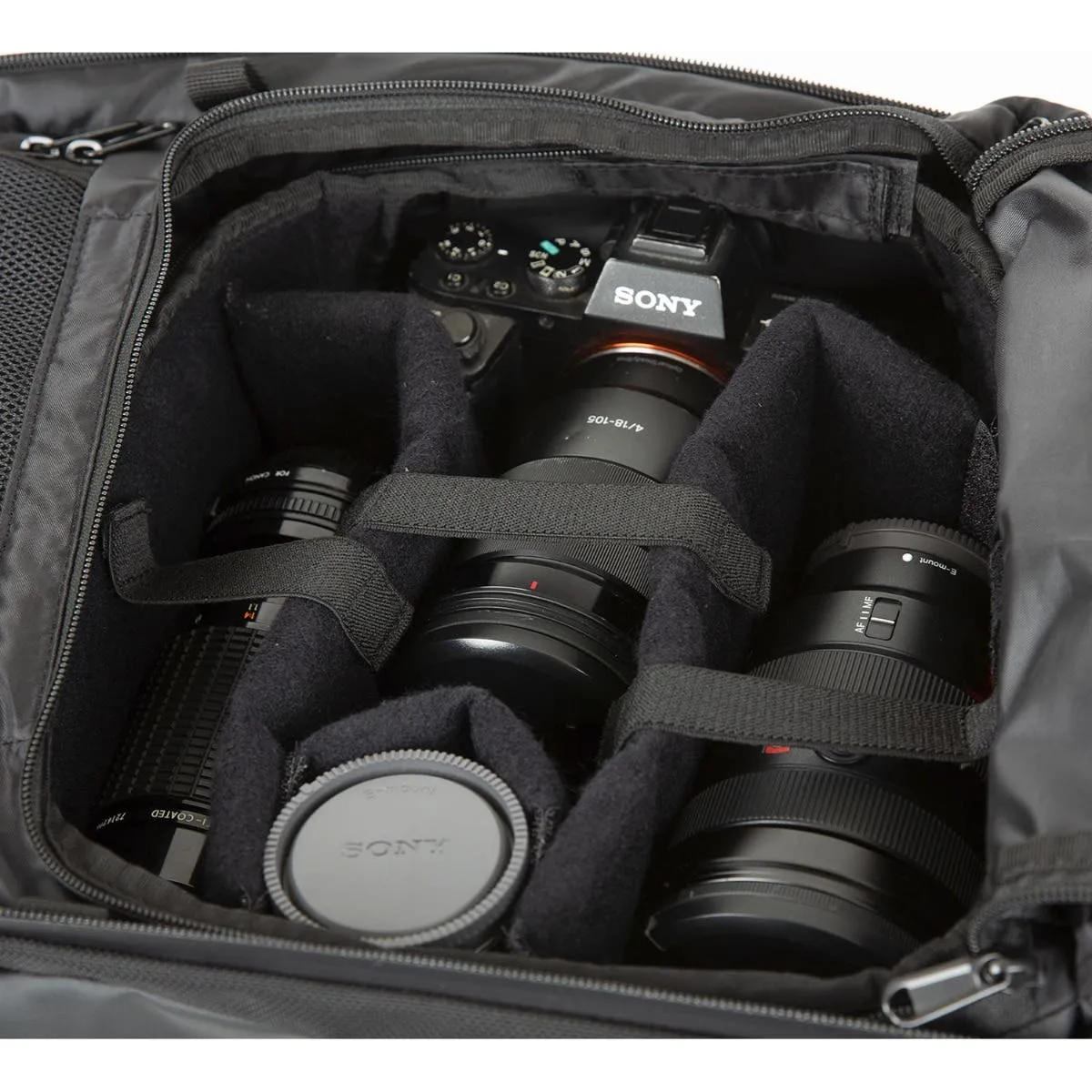 WANDRD PRVKE 21L v3 Photo Bundle with Essential Camera Cube (Wasatch Green)