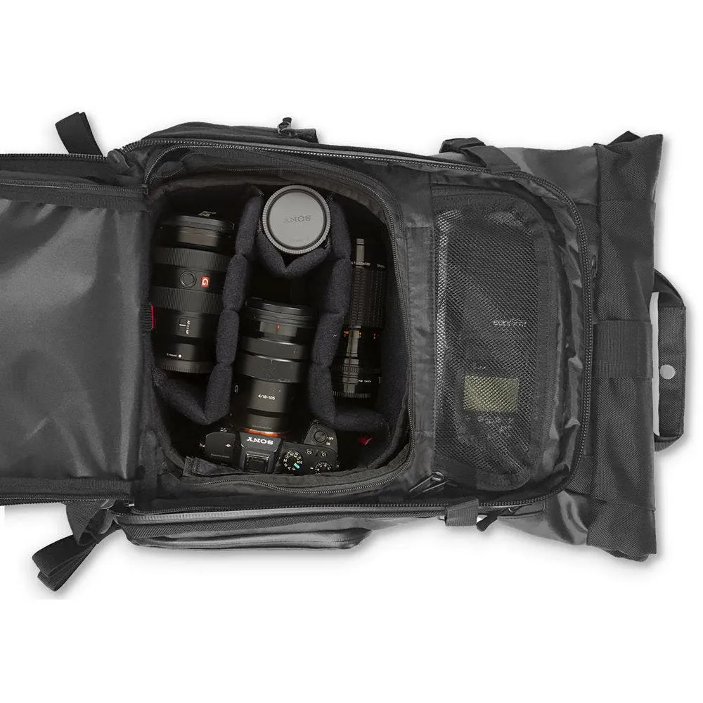 WANDRD PRVKE 21L v3 Photo Bundle with Essential Camera Cube (Wasatch Green)
