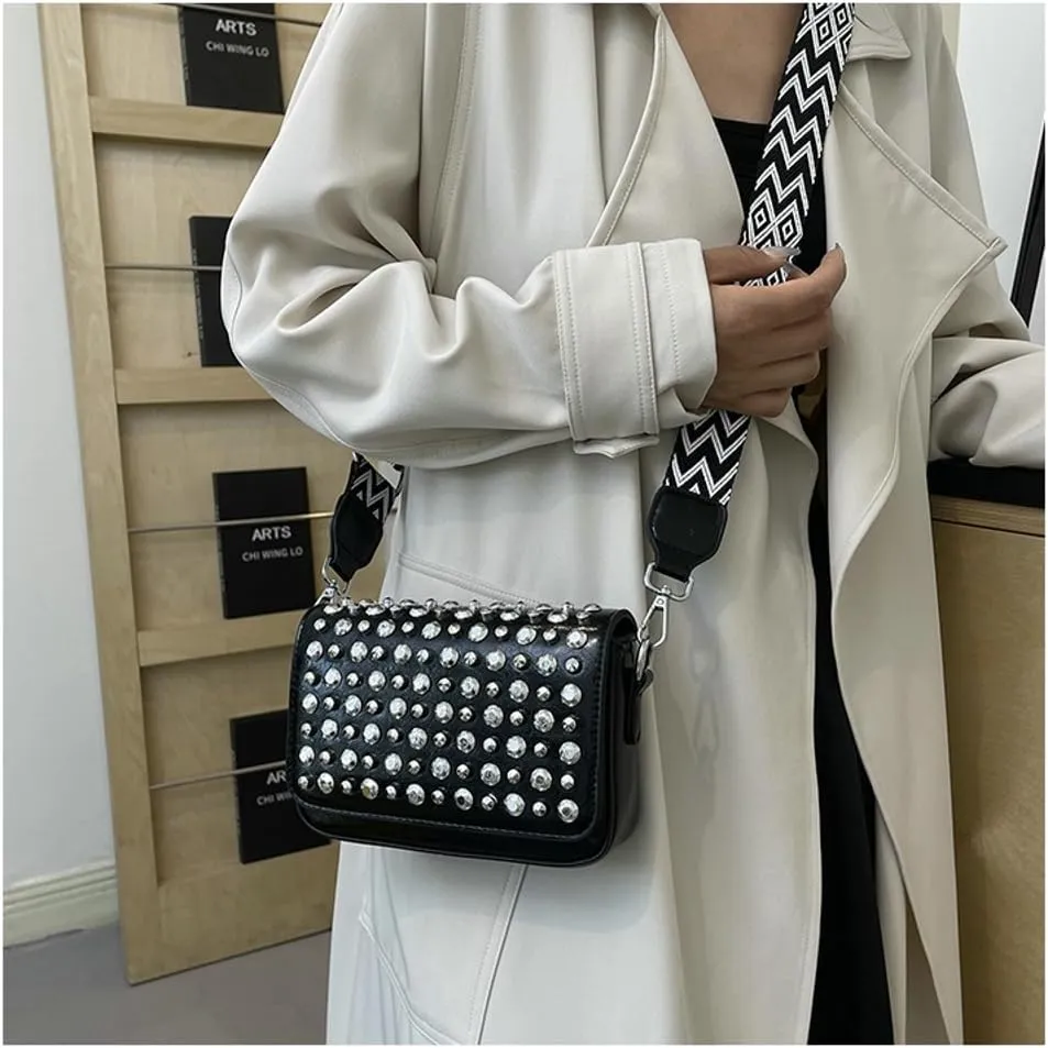 Y2k Crescent Crossbody Purse Women 90s Studded PU Leather Shoulder Satchels Hobo Bags Trendy Punk Underarm Tote Handbag